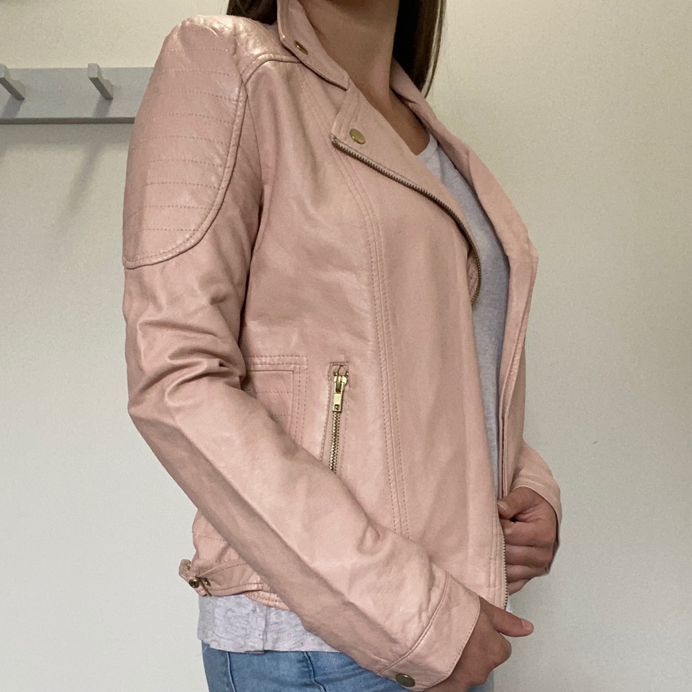 Pink Jacket - Picture 2 of 9
